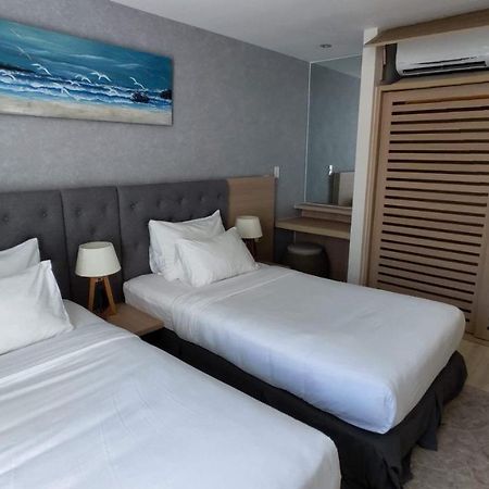 Oceanami Villas & Beach Club 3 Bedroom Villa لونغ  هاي المظهر الخارجي الصورة