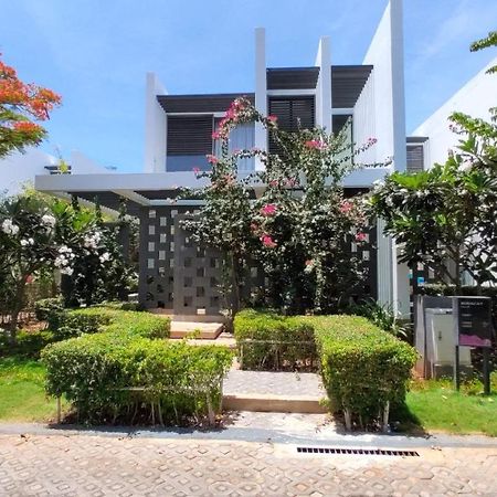 Oceanami Villas & Beach Club 3 Bedroom Villa لونغ  هاي المظهر الخارجي الصورة
